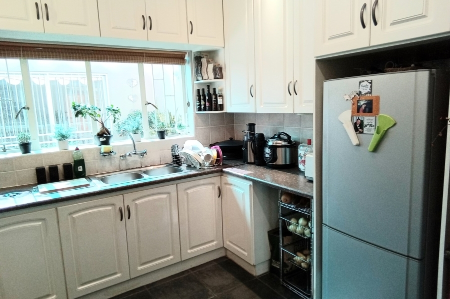 3 Bedroom Property for Sale in Worcester West Western Cape